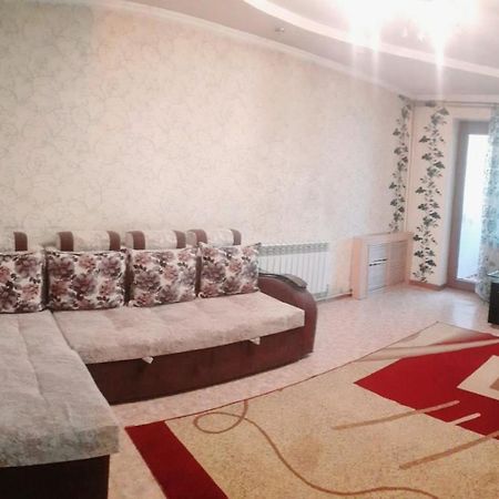 Иляева 66 Парк Кен Баба Szymkent Zewnętrze zdjęcie