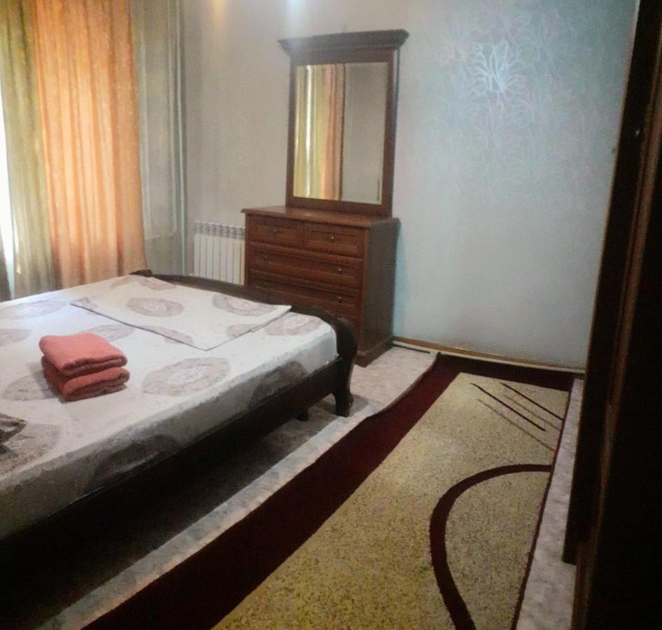 Иляева 66 Парк Кен Баба Szymkent Zewnętrze zdjęcie